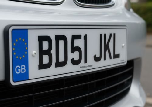 Standard oblong number plate fitted on a car - DVLA Approved